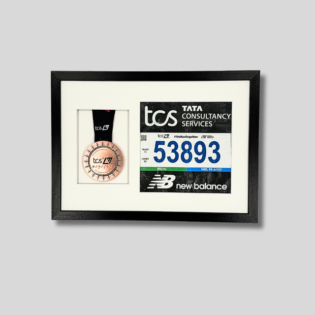 Marathon Medal display. Proudly display your Medal and 20x20cm Bib. Wooden Frame.