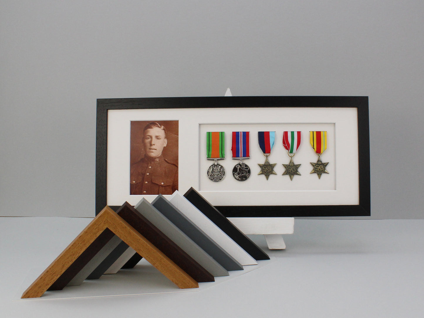 Military  Medal display Frame for Five Medals and one 6x4" Photo | WW1 | WW2 - PhotoFramesandMore - Wooden Picture Frames