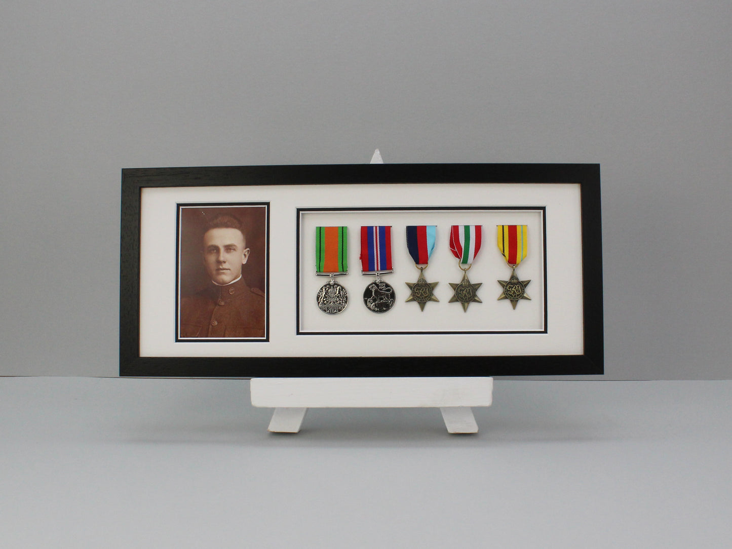 Military  Medal display Frame for Five Medals and one 6x4" Photo | WW1 | WW2 - PhotoFramesandMore - Wooden Picture Frames
